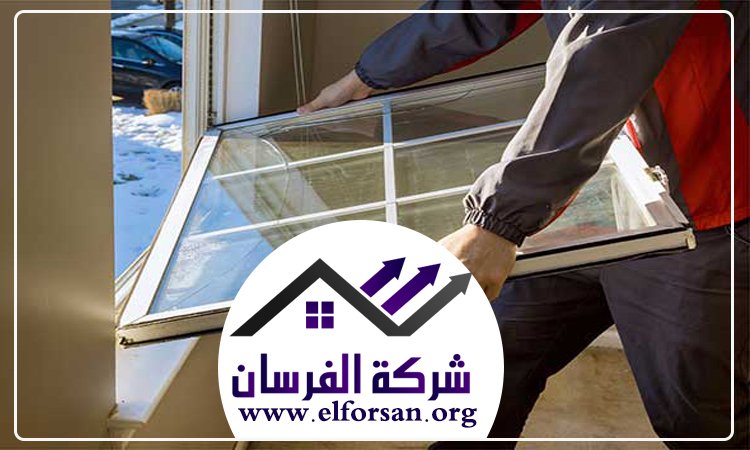 تركيب زجاج في راس الخيمة